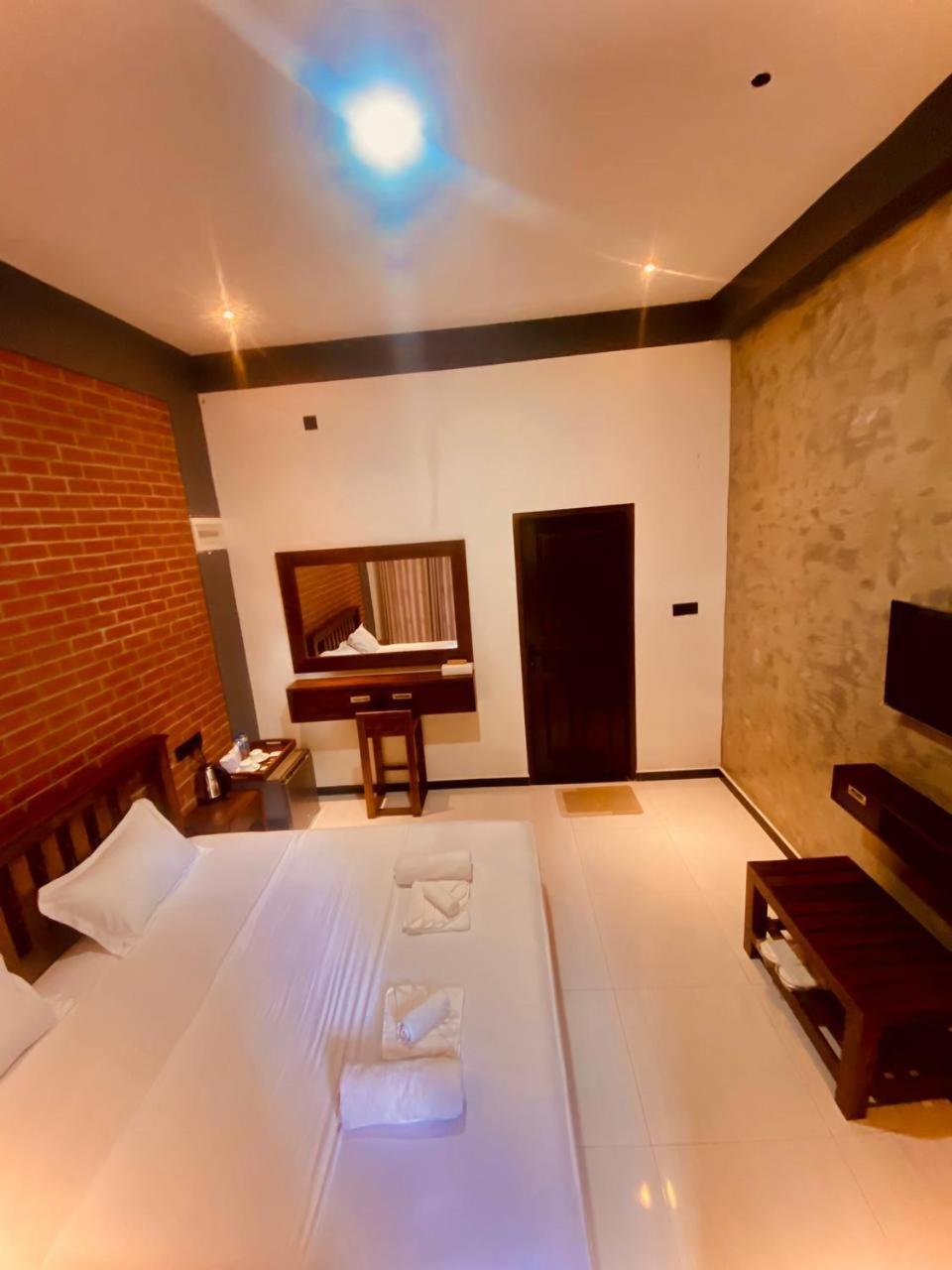 Coffee House Dambulla Hotel Ngoại thất bức ảnh